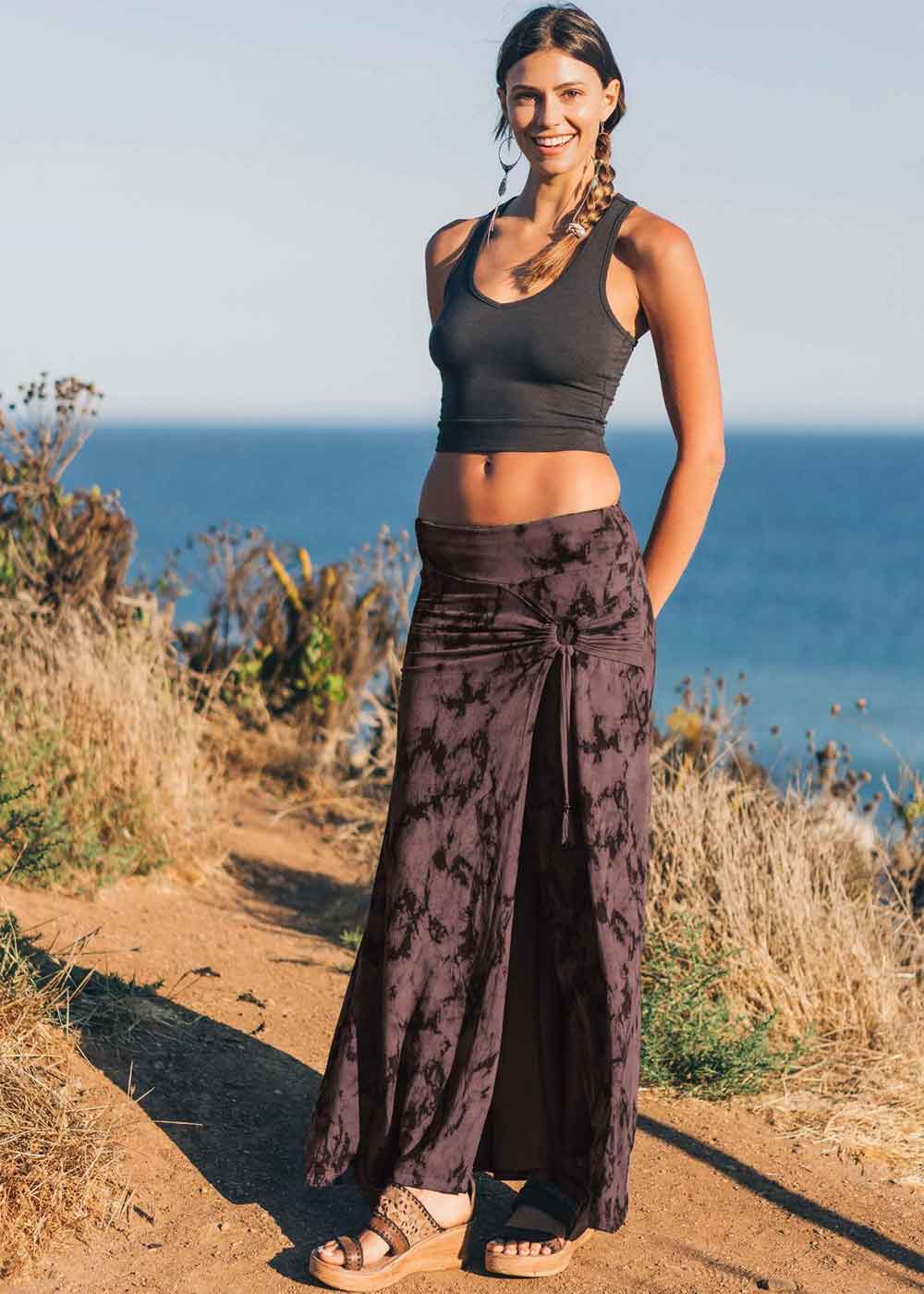 free spirit tye dye skirt nomads hempwear tantrika australia sustainable fashion