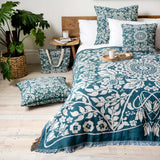 across the universe hendeer picnic throw