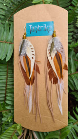 tonielle leather and feather hand made earrings 