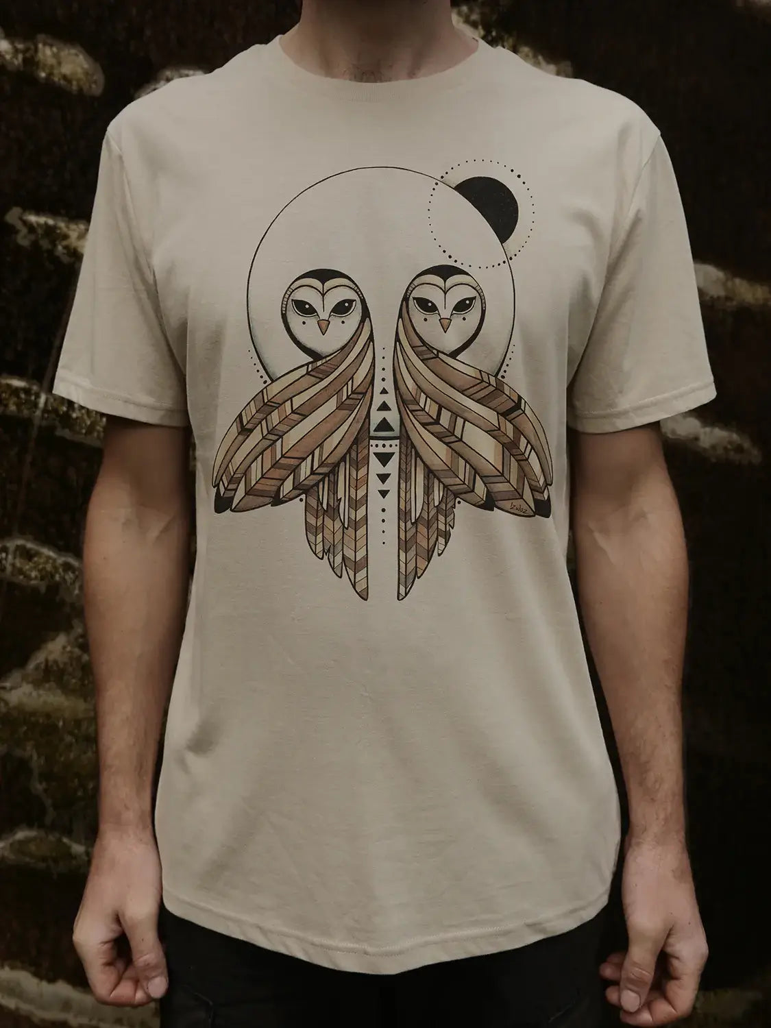 izwoz seer owls mens tshirt