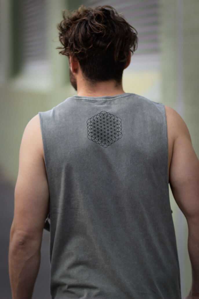  Dodeca Wearable Art Of Zig Mens Tank Tantrika Australia