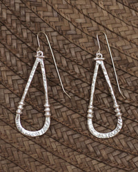Zuri earrings - White brass 