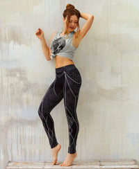 ladies black fractal print leggings