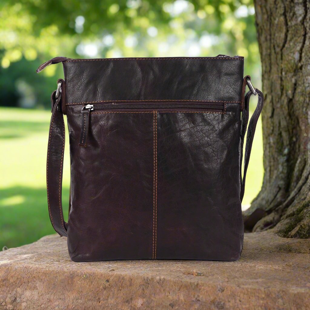 unisex leather bag