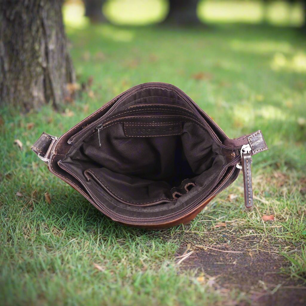 unisex leather bag