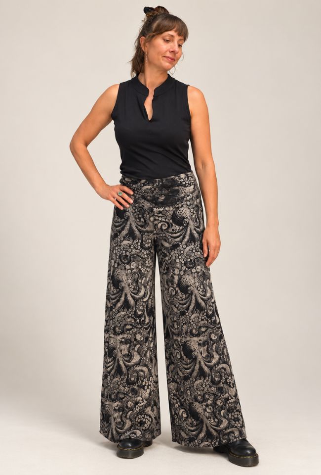 Tantrika Octopus Pants in black with intricate grey octopus print
