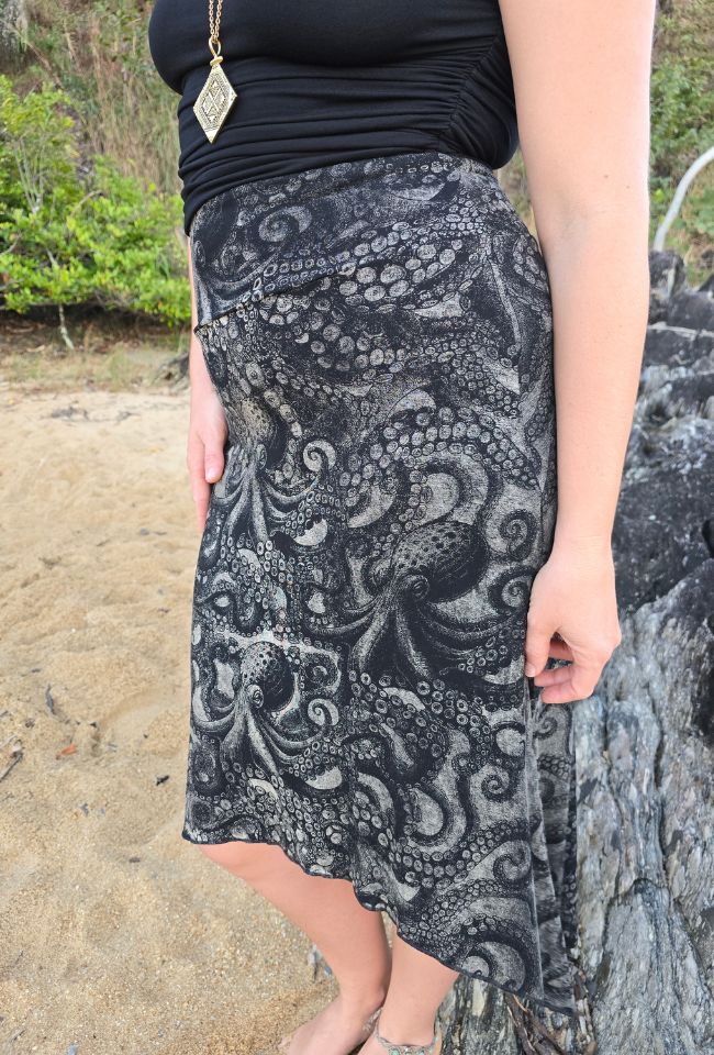 Black and grey Octopus Skirt with a comfortable stretch fit and bold ocean-inspired print.