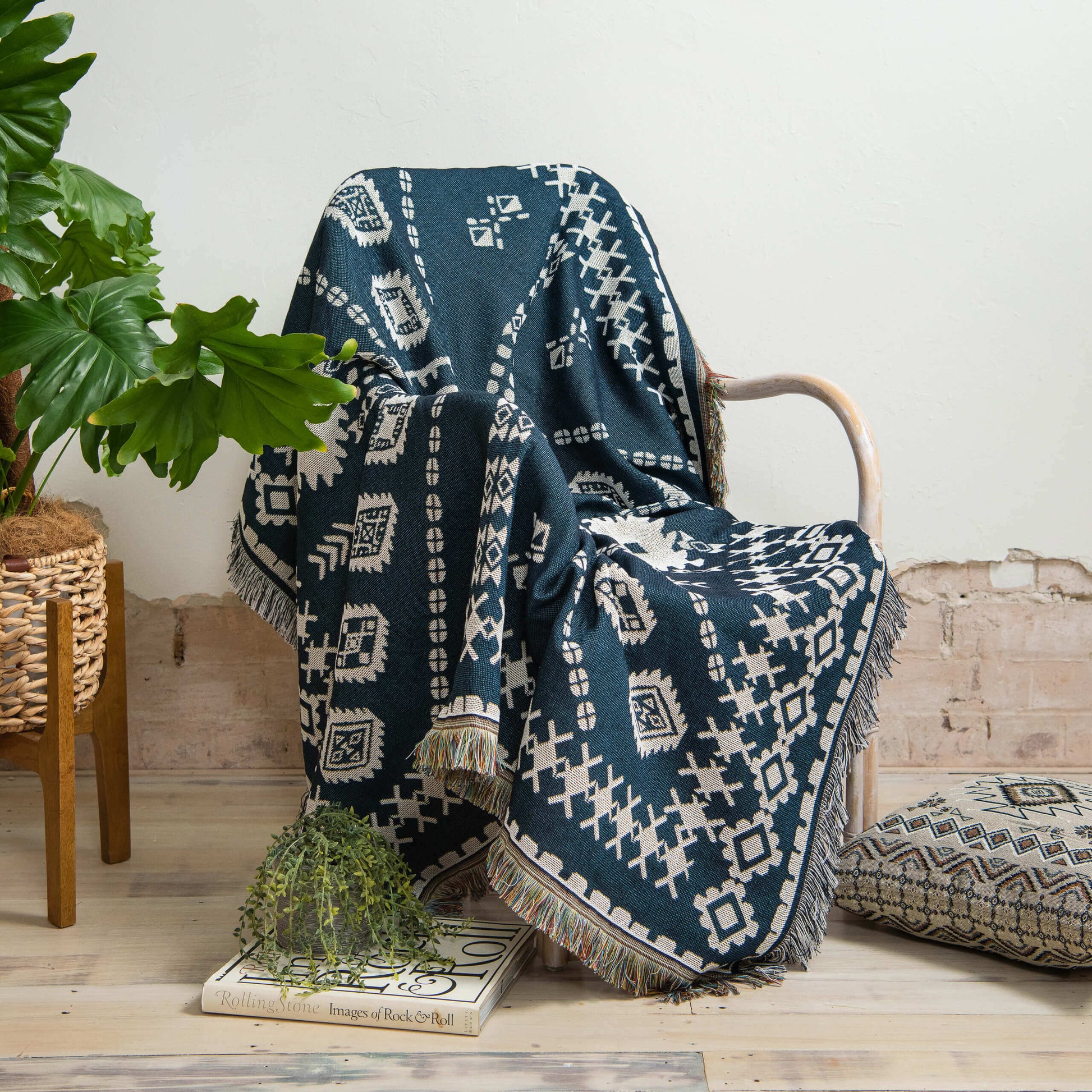 blue moon picnic throw