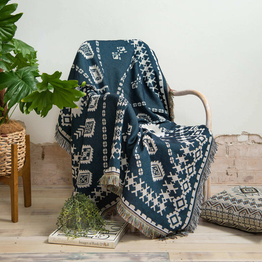 blue moon picnic throw