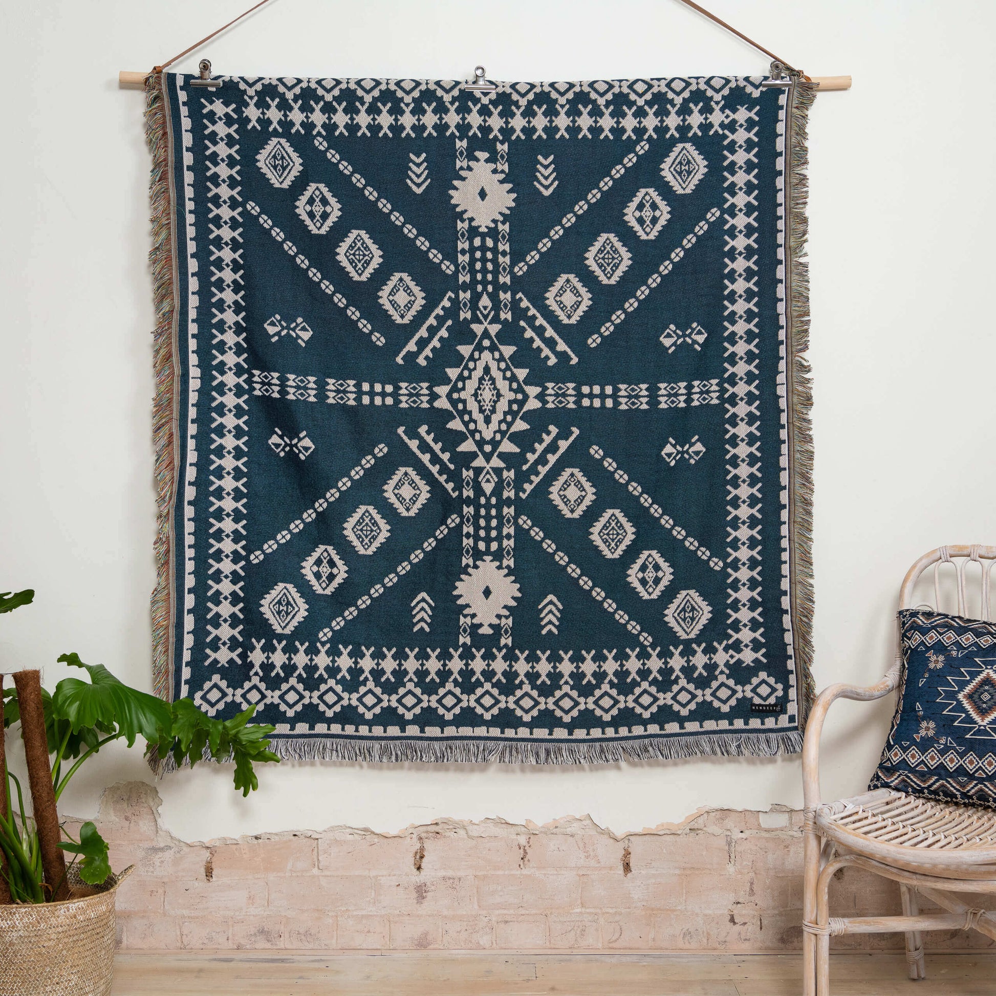 blue moon picnic throw