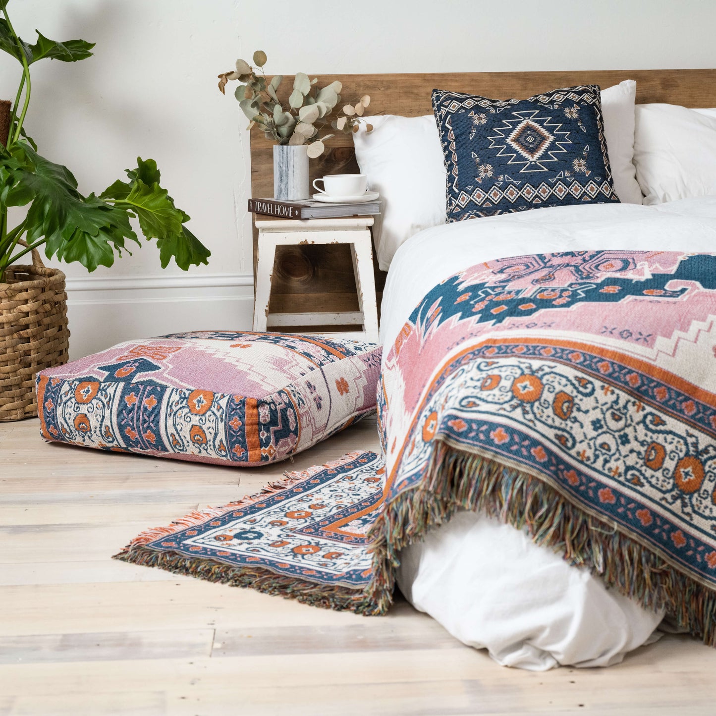 Strawberry Fields Picnic /Throw
